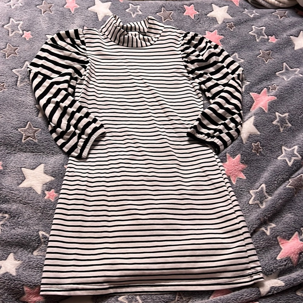 3/$12 Shein Mock Turtleneck Puff Sleeve Striped Dress (5Y)